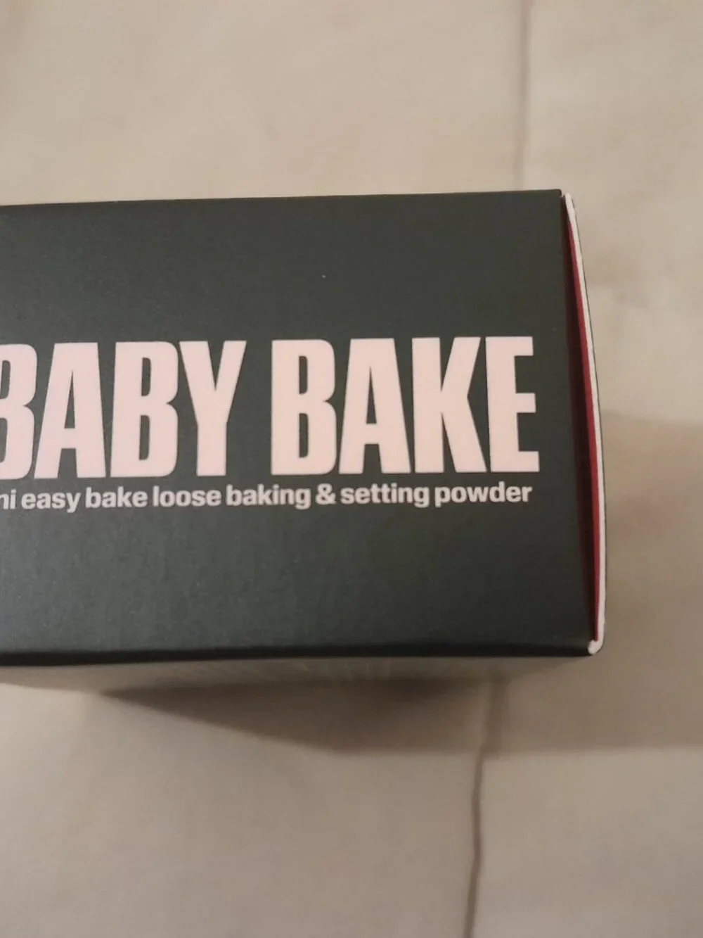 Huda Beauty Baby Bake Loose Baking & Setting Powder